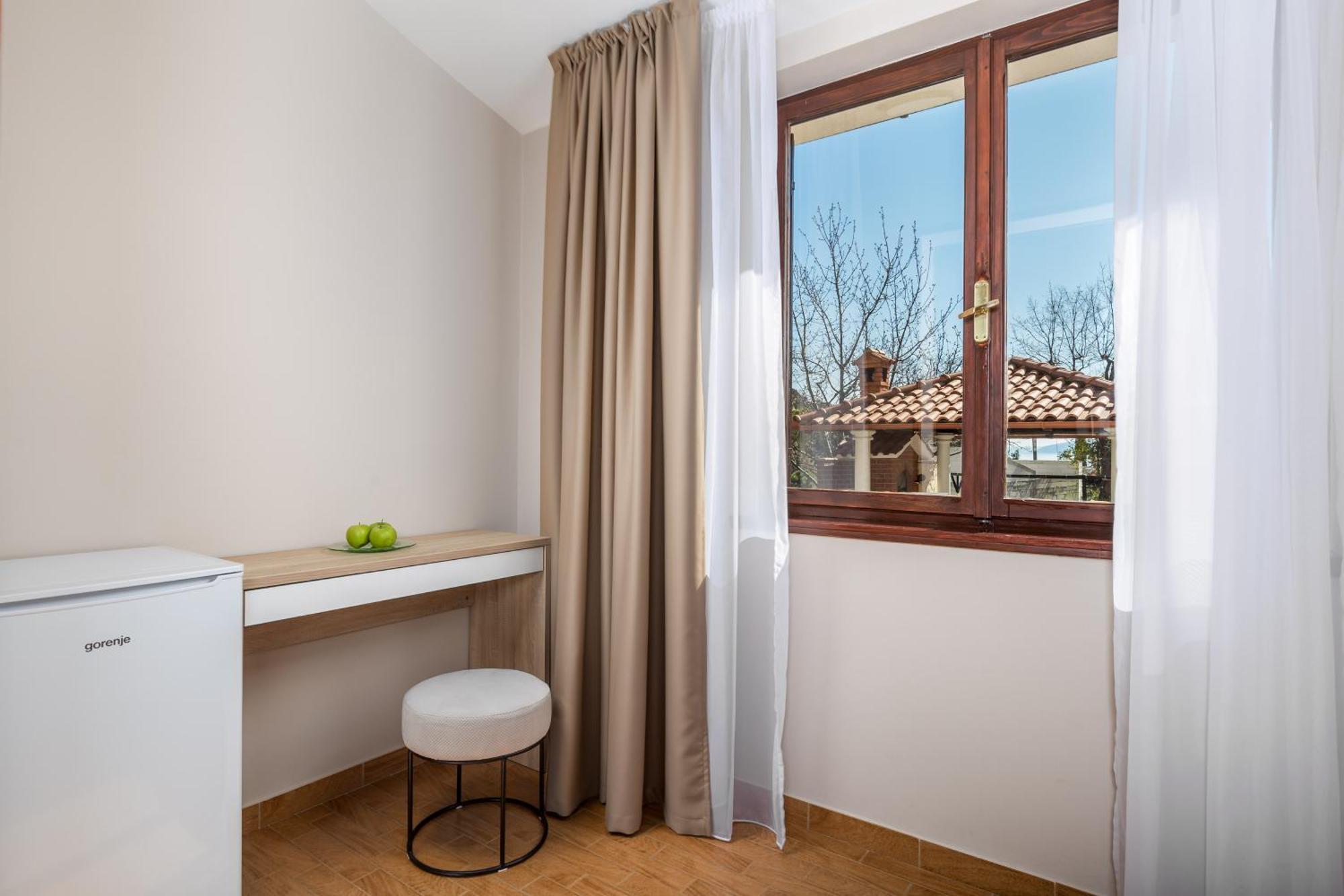 Guest House Deskovic Mošćenička Draga Habitación foto