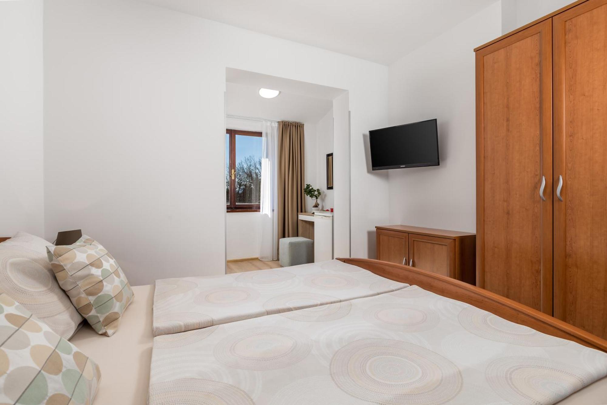 Guest House Deskovic Mošćenička Draga Habitación foto